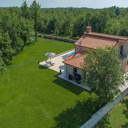 Viki بيت للعطل *