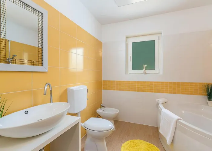 Viki Holiday home Porec